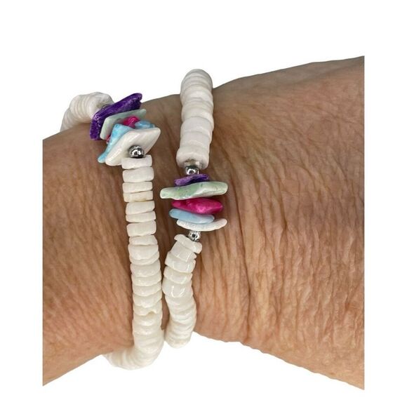 Vintage Pukka Shell Bracelet Set Chunky Seashell White Green Pink Purple Beach - Picture 1 of 3